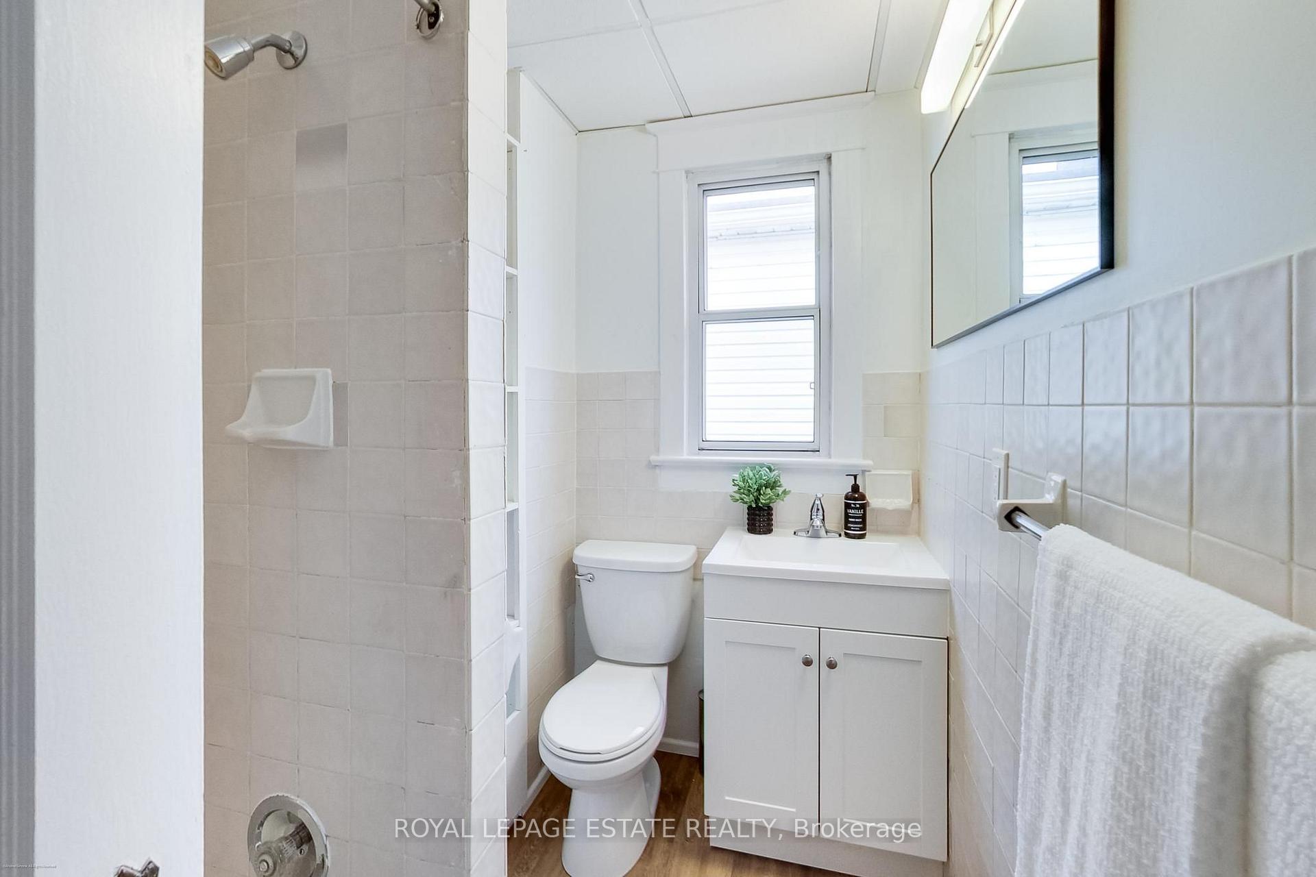 Photo 16 of 87 Woodmount Avenue, Toronto, Danforth Village-East York — HOMEH