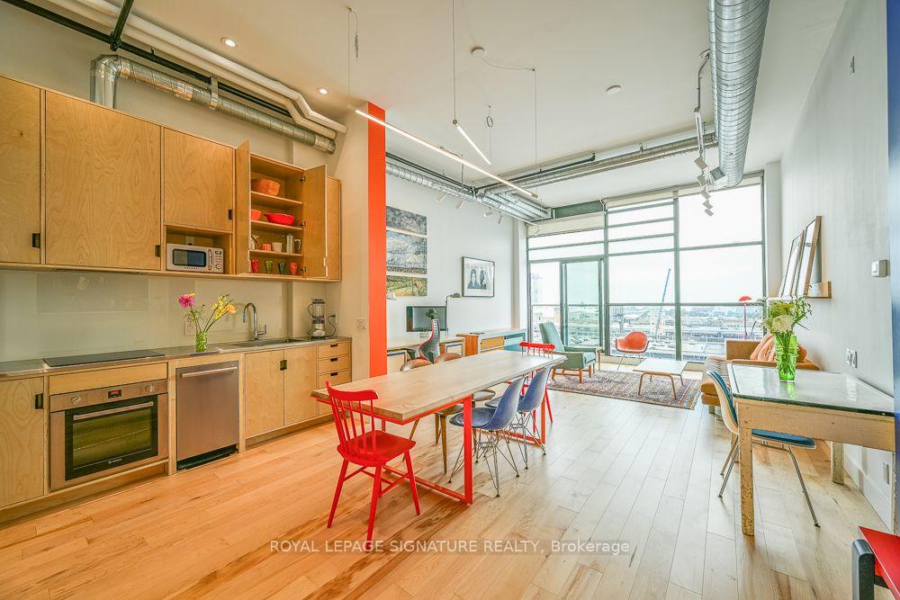 Photo of Unit 715, 43 Hanna Avenue