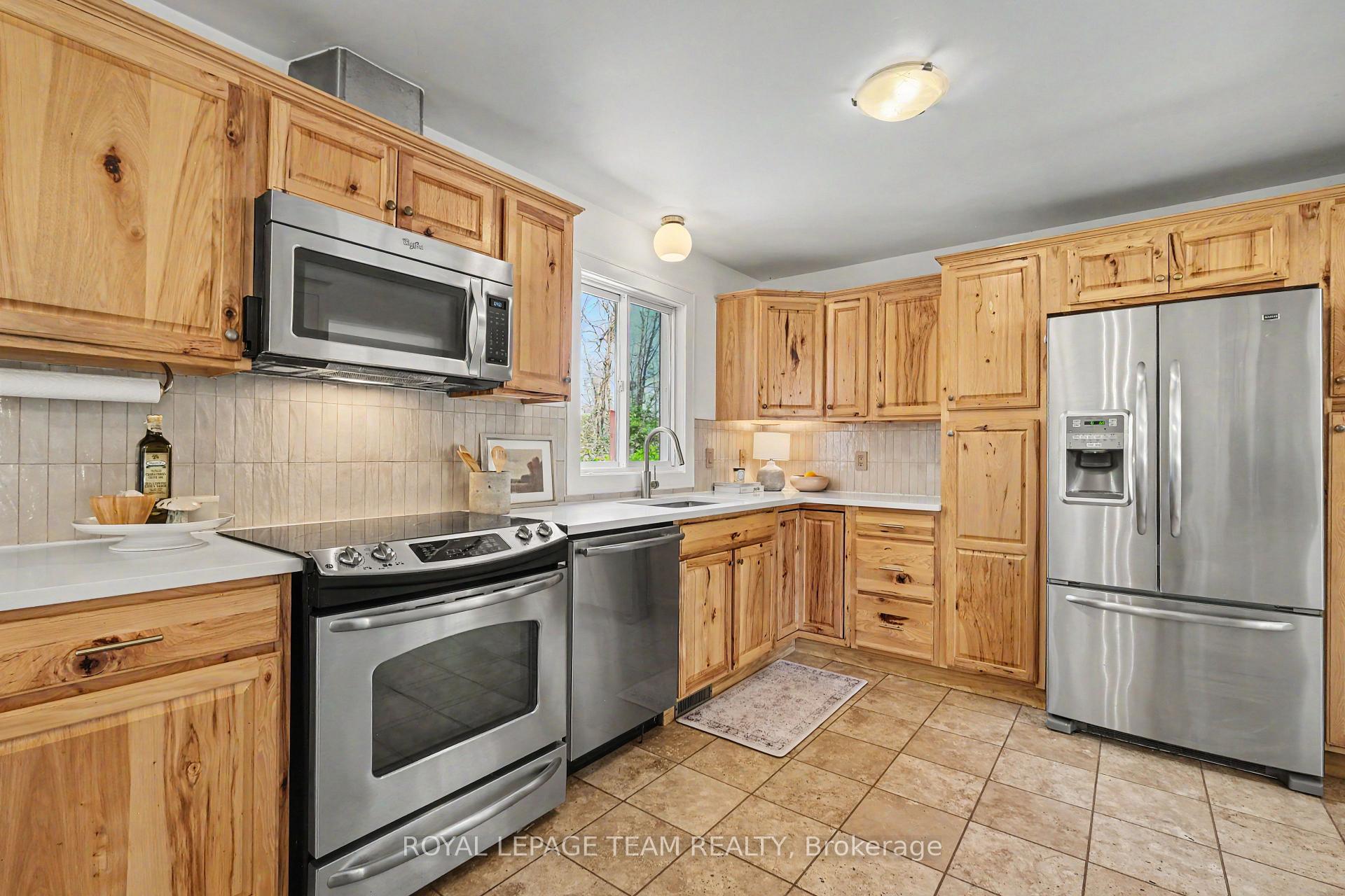 Photo 11 of 2495 River Road, North Grenville, North Grenville Twp (Kemptville South) — HOMEH