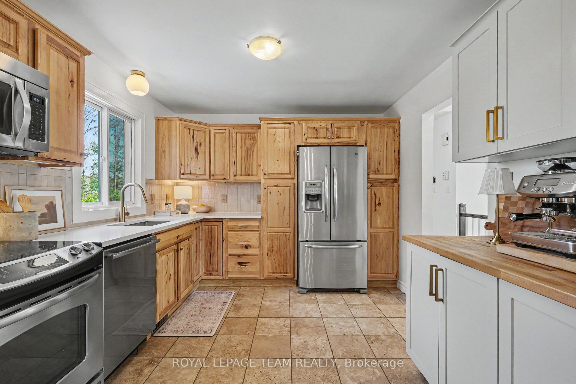 Photo 12 of 2495 River Road, North Grenville, North Grenville Twp (Kemptville South) — HOMEH