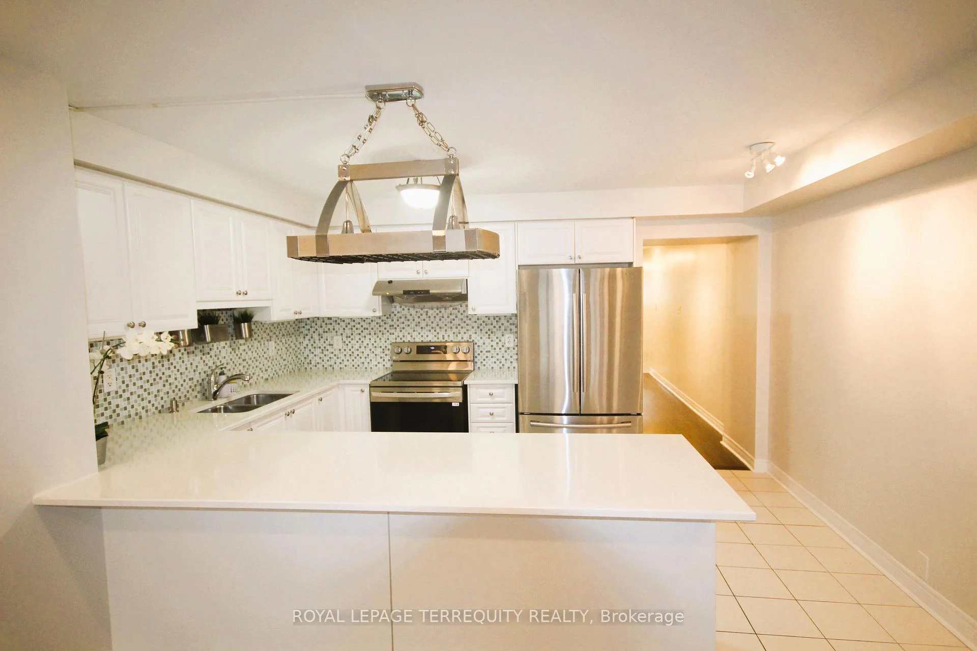 Photo 17 of Unit Upper, 19 De Jong Street, Scarborough, Dorset Park — HOMEH
