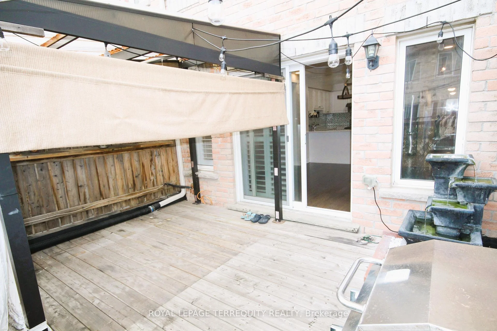 Photo 37 of Unit Upper, 19 De Jong Street, Scarborough, Dorset Park — HOMEH