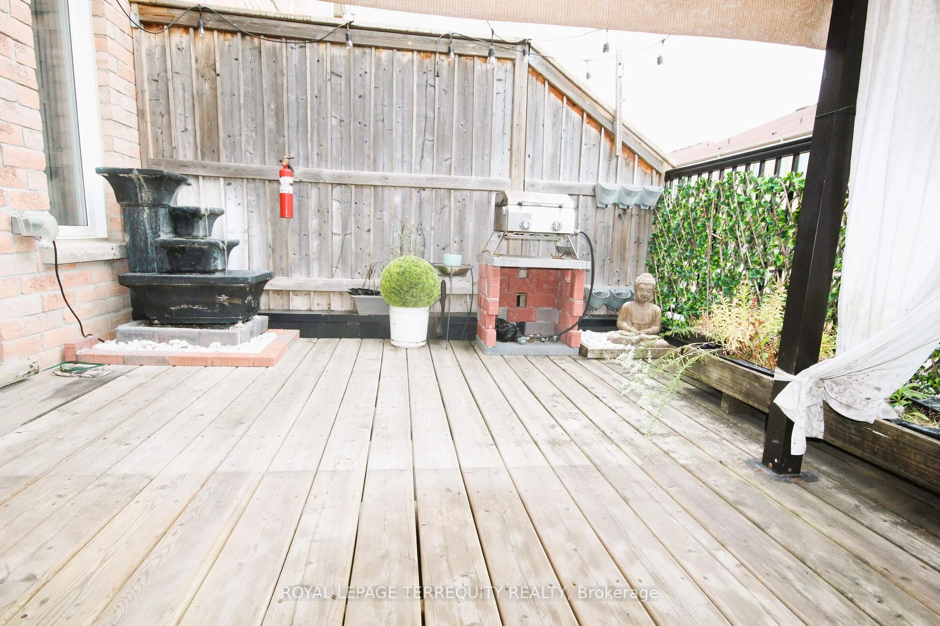 Photo 39 of Unit Upper, 19 De Jong Street, Scarborough, Dorset Park — HOMEH