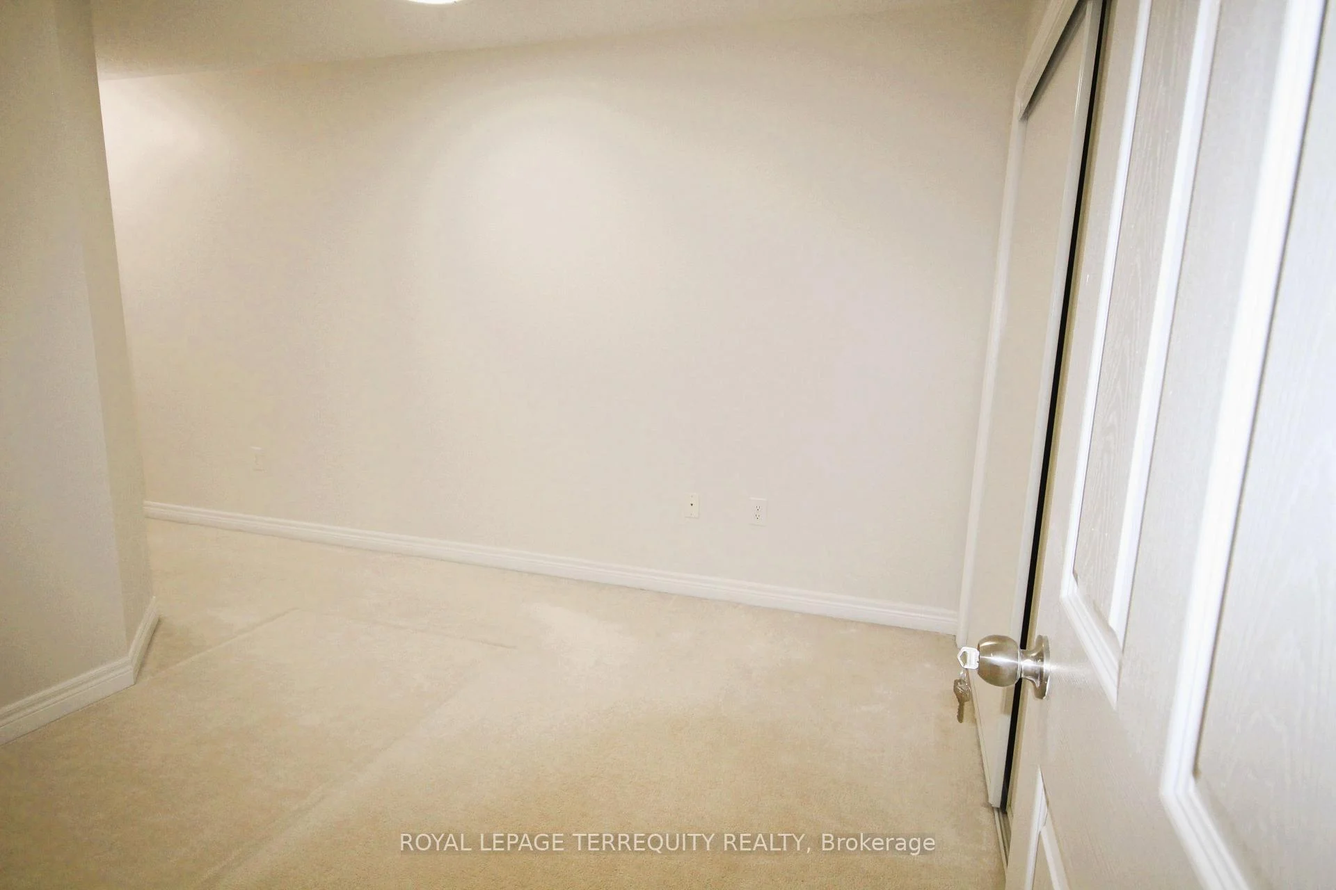 Photo 47 of Unit Upper, 19 De Jong Street, Scarborough, Dorset Park — HOMEH