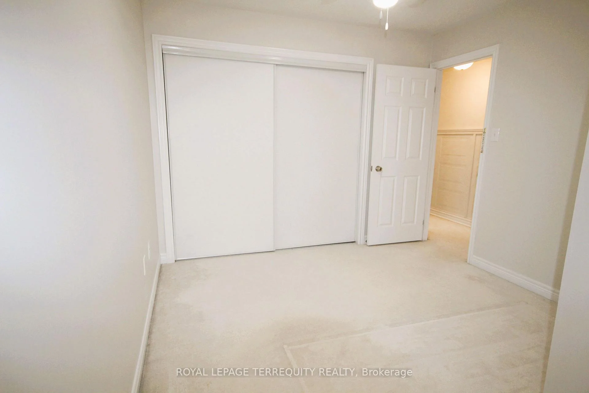 Photo 48 of Unit Upper, 19 De Jong Street, Scarborough, Dorset Park — HOMEH