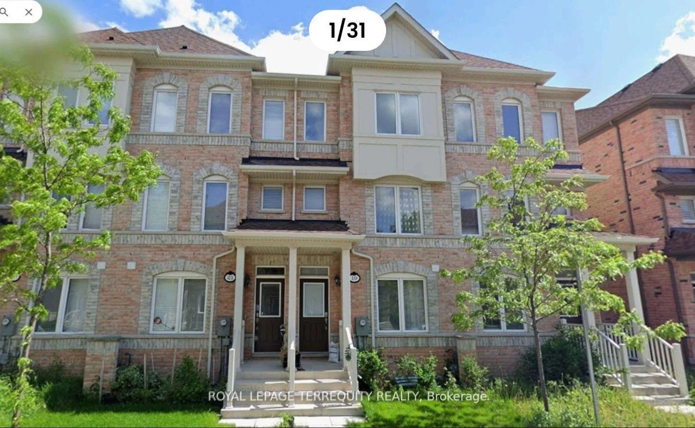Photo 1 of Unit Upper, 19 De Jong Street, Scarborough, Dorset Park — HOMEH