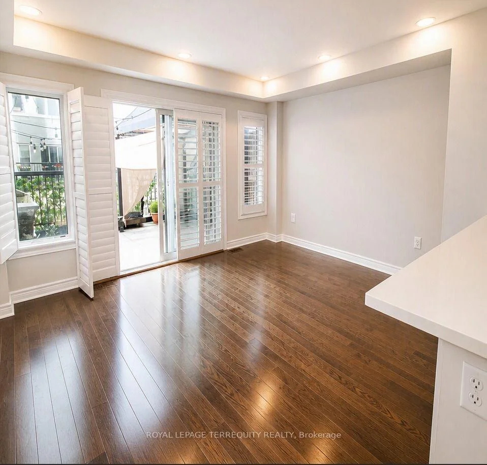 Photo 12 of Unit Upper, 19 De Jong Street, Scarborough, Dorset Park — HOMEH