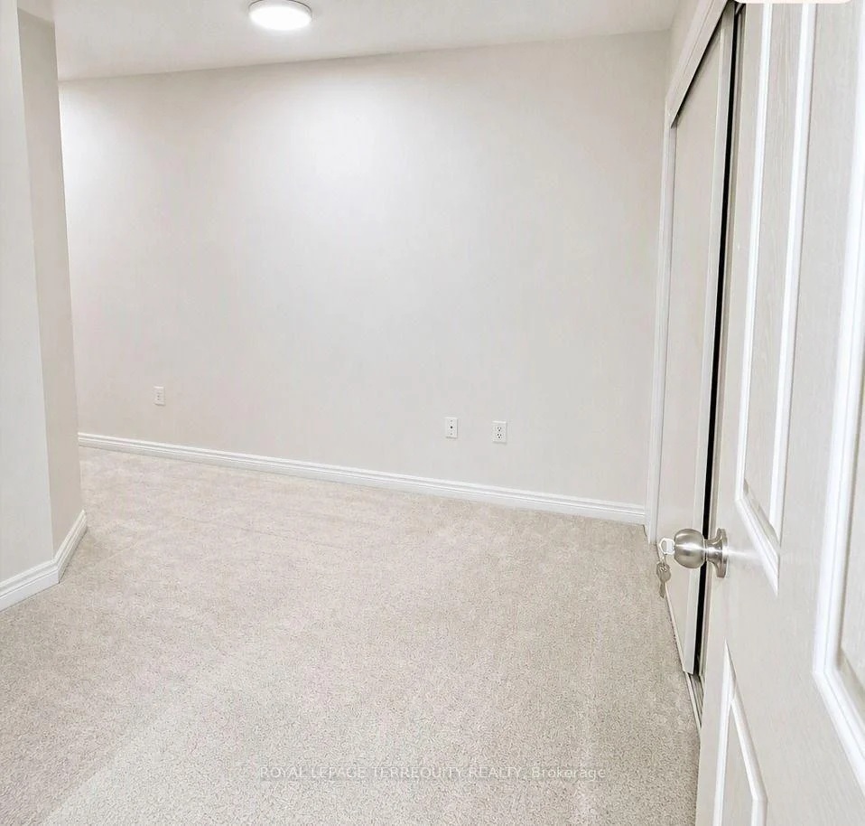 Photo 38 of Unit Upper, 19 De Jong Street, Scarborough, Dorset Park — HOMEH