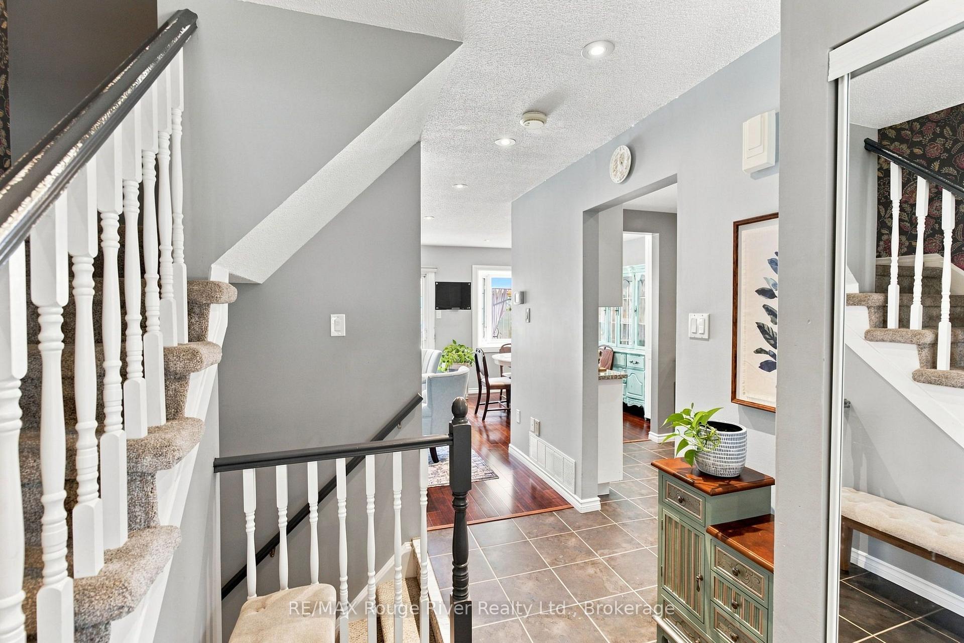 Photo 3 of 49 Fisher Crescent, Ajax, Central West — HOMEH