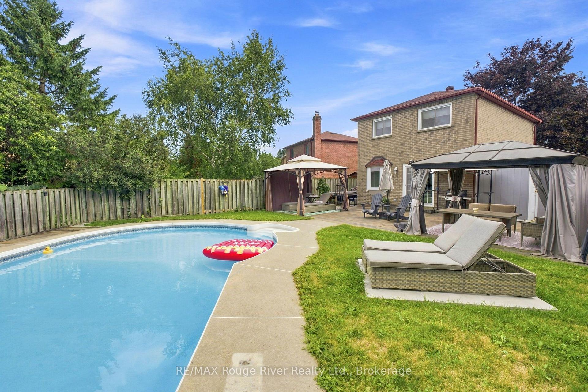 Photo 44 of 49 Fisher Crescent, Ajax, Central West — HOMEH
