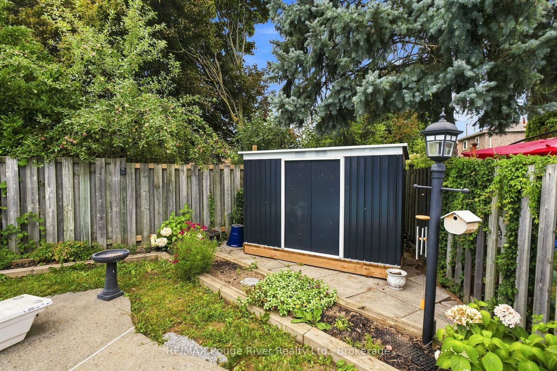 Photo 46 of 49 Fisher Crescent, Ajax, Central West — HOMEH