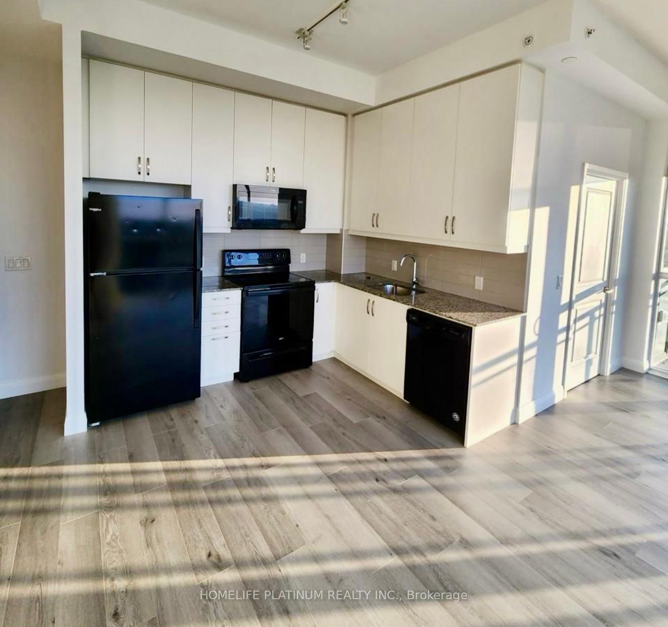 Photo 4 of 30 Meadowglen Place, Scarborough, Woburn — HOMEH