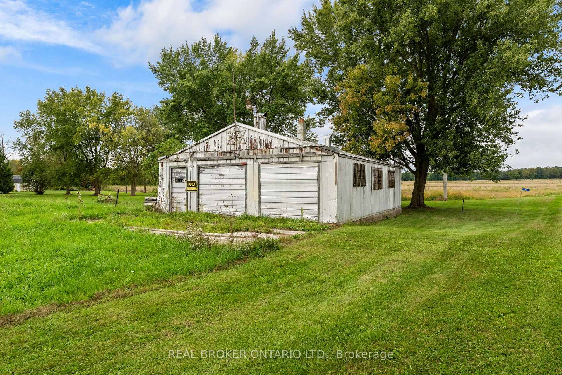 Photo 7 of 742 Josephine Street N, North Huron, Wingham — HOMEH