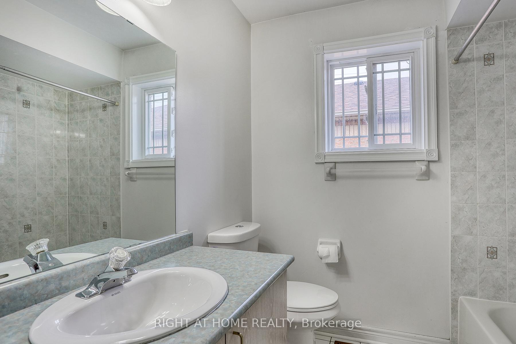 Photo 25 of Unit UPPER, 37 Brockman Crescent, Ajax, Central West — HOMEH
