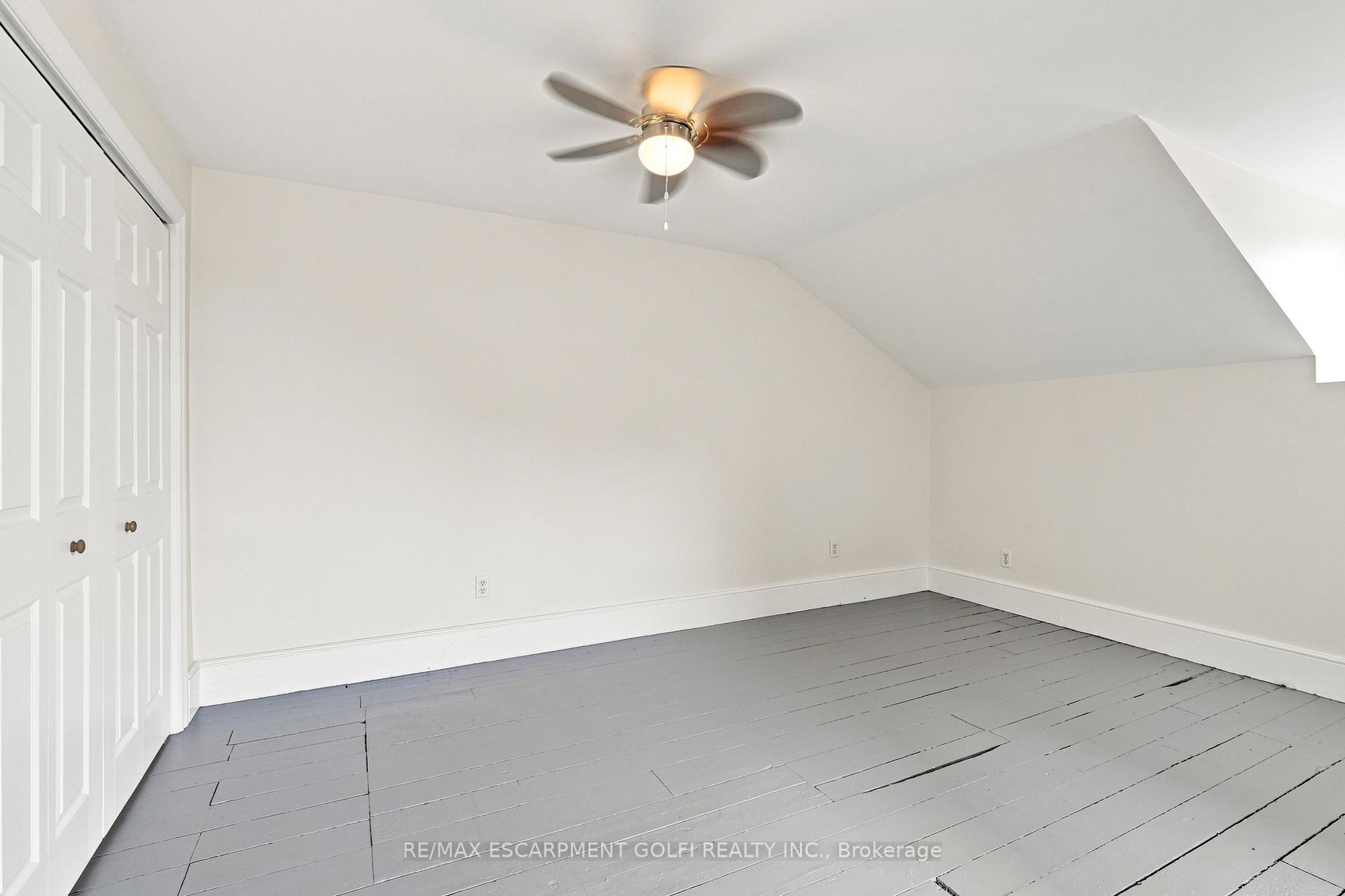 Photo 13 of 256 Bay Street N, Hamilton, Strathcona — HOMEH