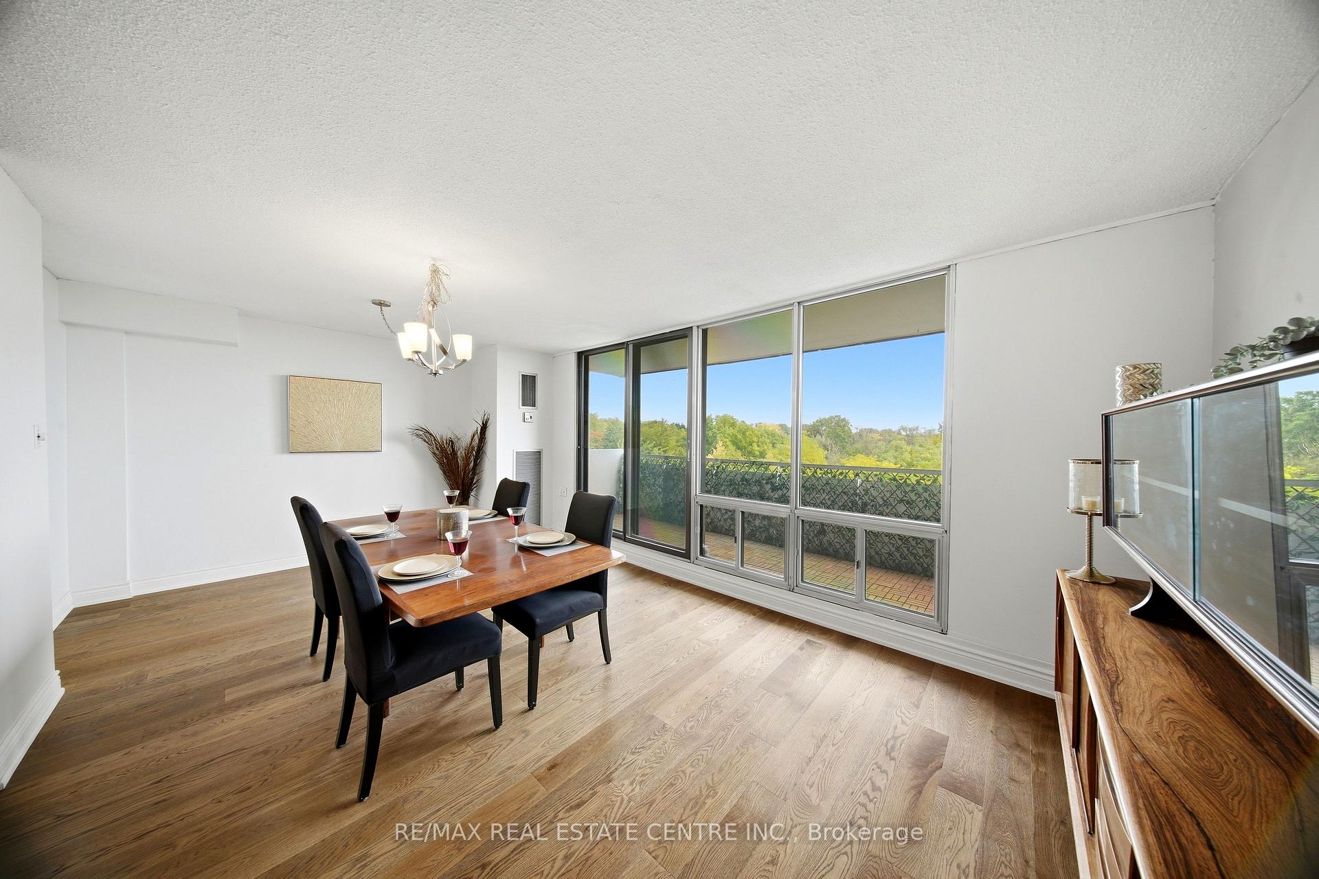 Photo 17 of Unit 602, 2055 Upper Middle Road, Burlington, Brant Hills — HOMEH