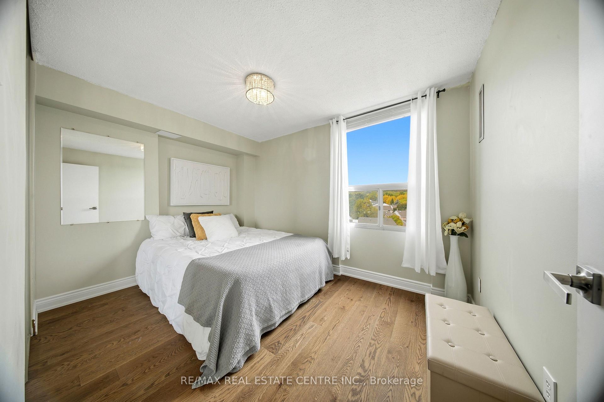 Photo 44 of Unit 602, 2055 Upper Middle Road, Burlington, Brant Hills — HOMEH
