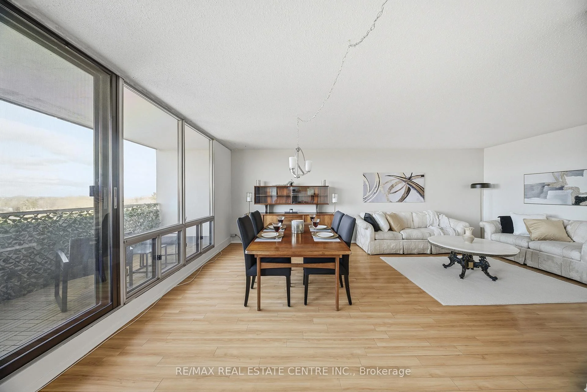 Photo 12 of Unit 602, 2055 Upper Middle Road, Burlington, Brant Hills — HOMEH