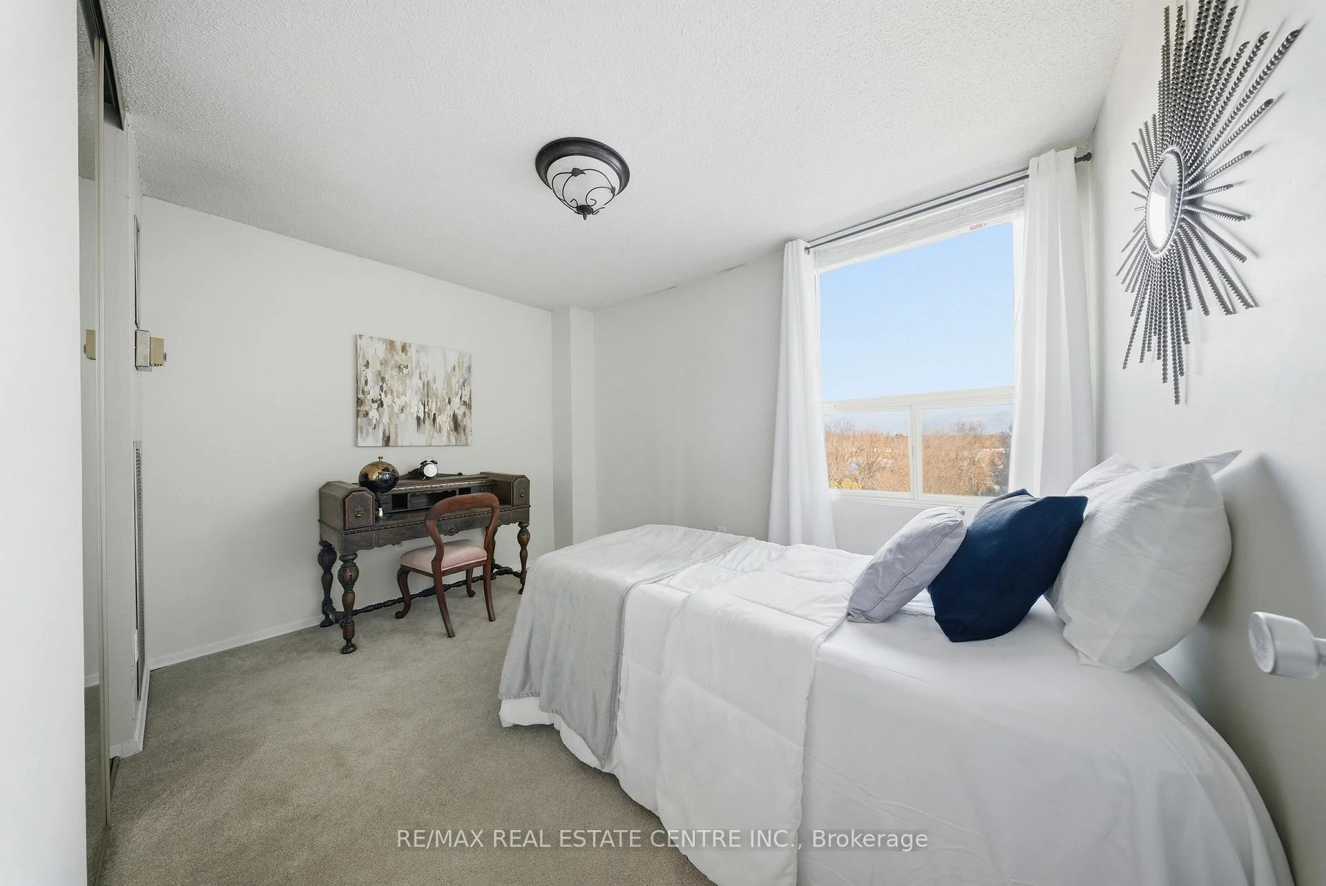 Photo 41 of Unit 602, 2055 Upper Middle Road, Burlington, Brant Hills — HOMEH