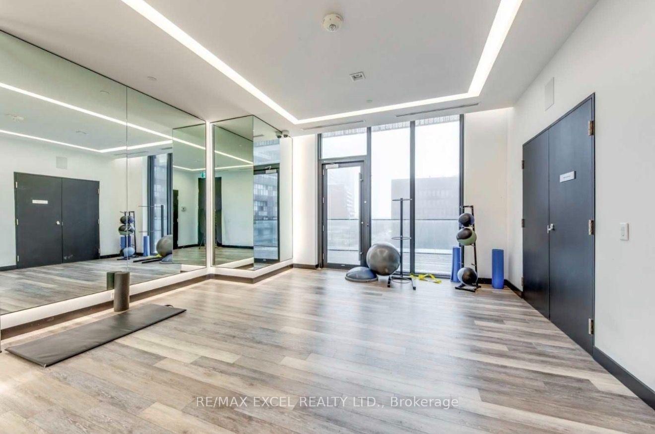 Photo 22 of Unit 5603, 8 Eglinton Avenue E, Toronto, Mount Pleasant West — HOMEH