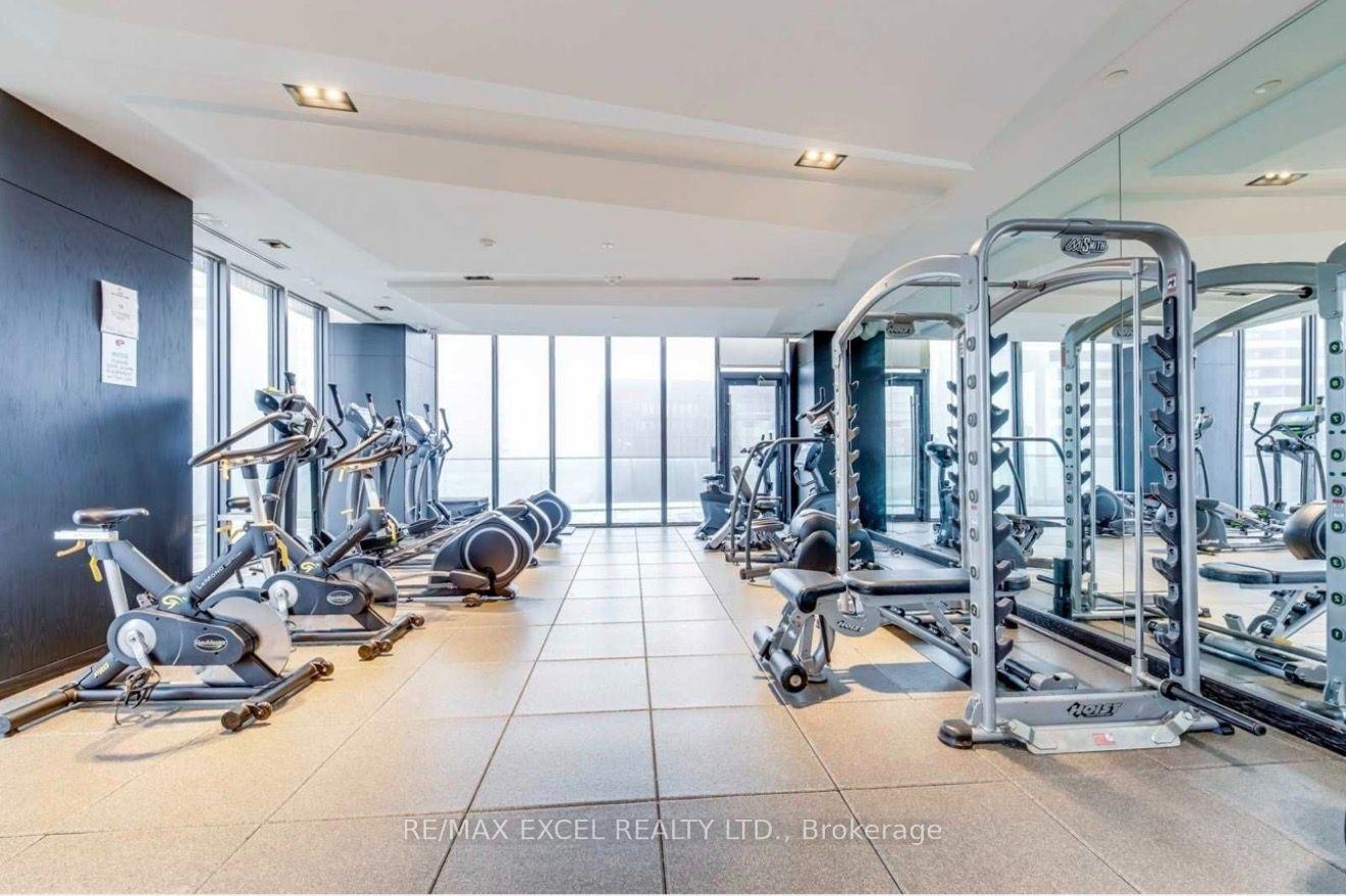 Photo 23 of Unit 5603, 8 Eglinton Avenue E, Toronto, Mount Pleasant West — HOMEH
