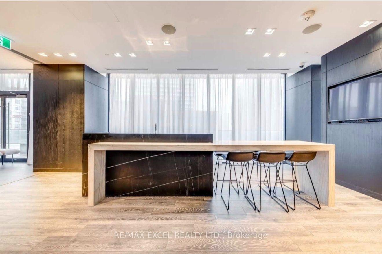 Photo 27 of Unit 5603, 8 Eglinton Avenue E, Toronto, Mount Pleasant West — HOMEH