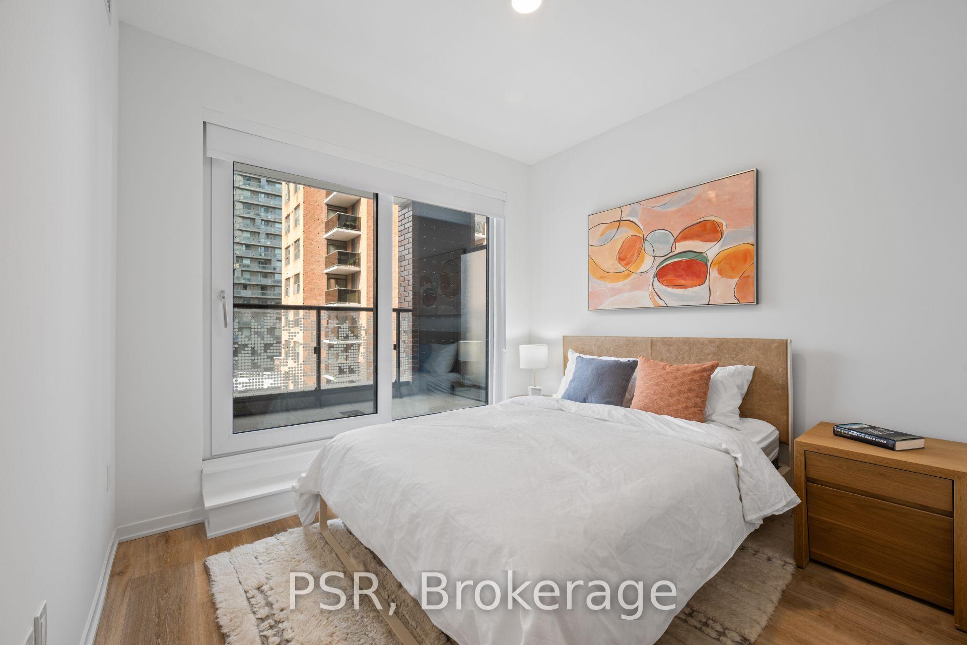 Photo 9 of Unit 710, 101 Roehampton Avenue, Toronto, Mount Pleasant West — HOMEH