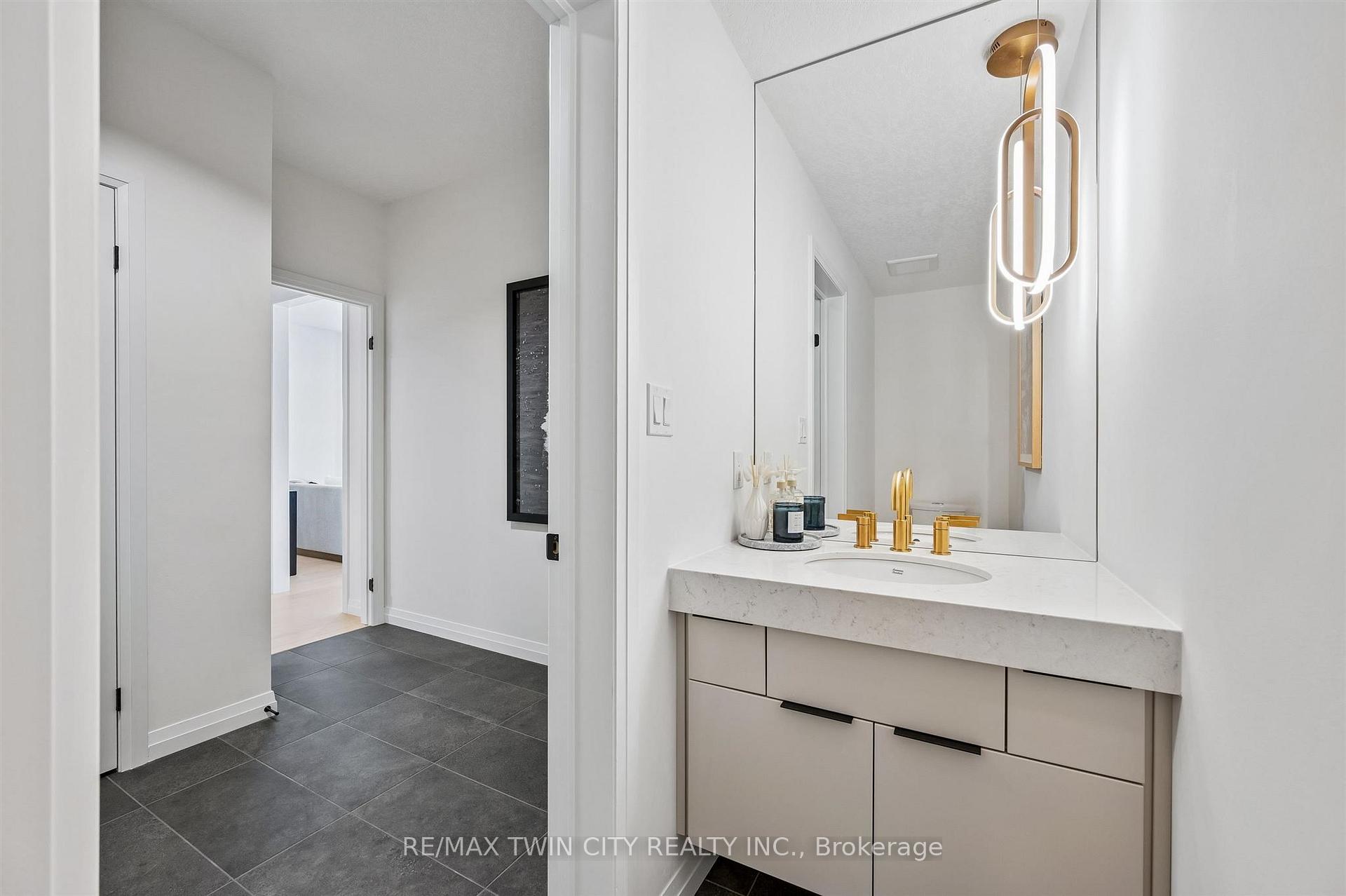 Photo 19 of 1681 Dunkirk Avenue, Woodstock, Woodstock - North — HOMEH