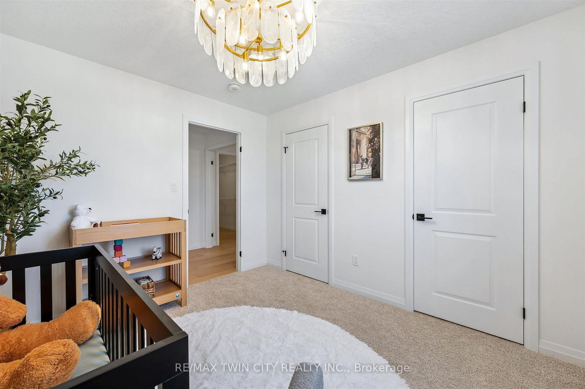 Photo 23 of 1681 Dunkirk Avenue, Woodstock, Woodstock - North — HOMEH