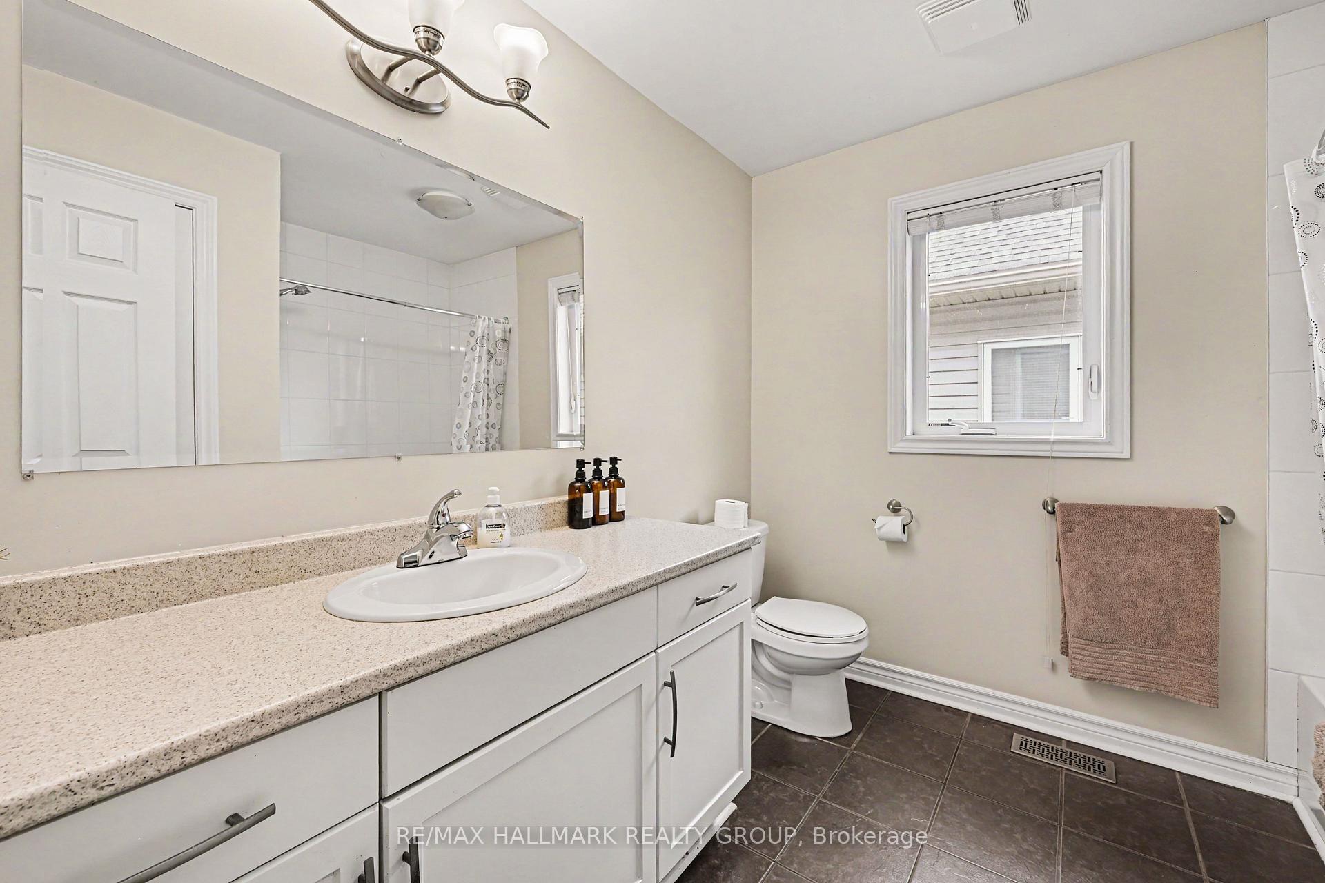 Photo 20 of 86 Fourth Avenue, Arnprior, Arnprior — HOMEH