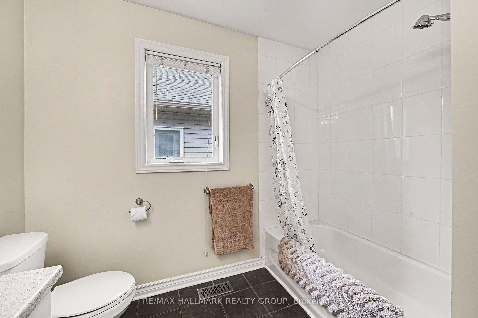 Photo 21 of 86 Fourth Avenue, Arnprior, Arnprior — HOMEH