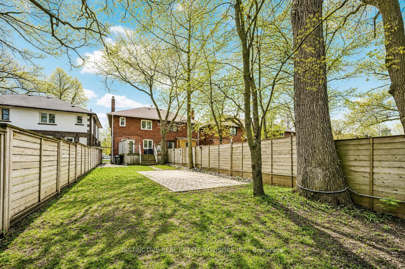 Photo 10 of 168 Moore Avenue, Toronto, Rosedale-Moore Park — HOMEH