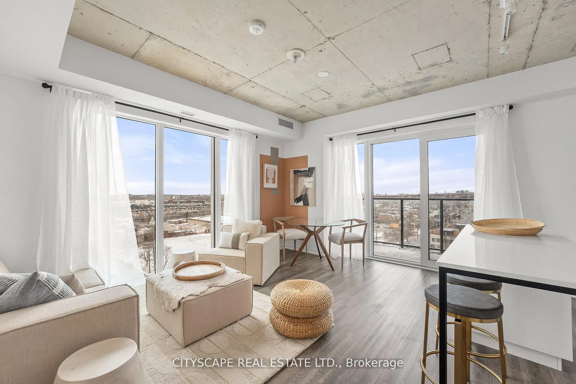 Photo of Unit 1010, 1808 St. Clair Avenue W