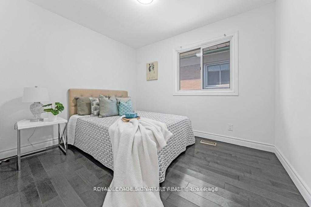 Photo 8 of Unit Upper, 11 Mid Pines Road, Scarborough, Woburn — HOMEH