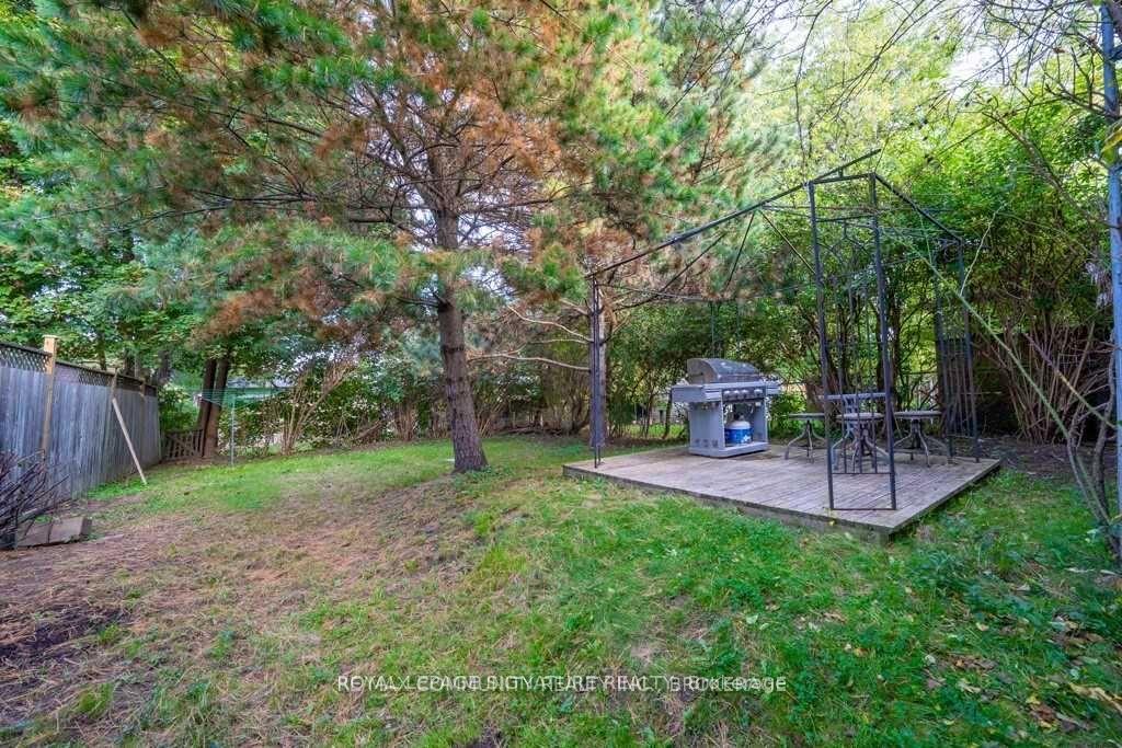Photo 11 of Unit Upper, 11 Mid Pines Road, Scarborough, Woburn — HOMEH