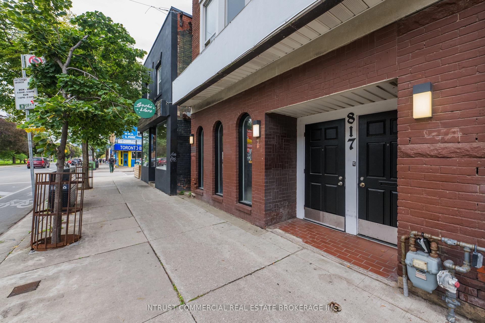 Photo 4 of 817 Bloor Street W, Toronto, Palmerston-Little Italy — HOMEH