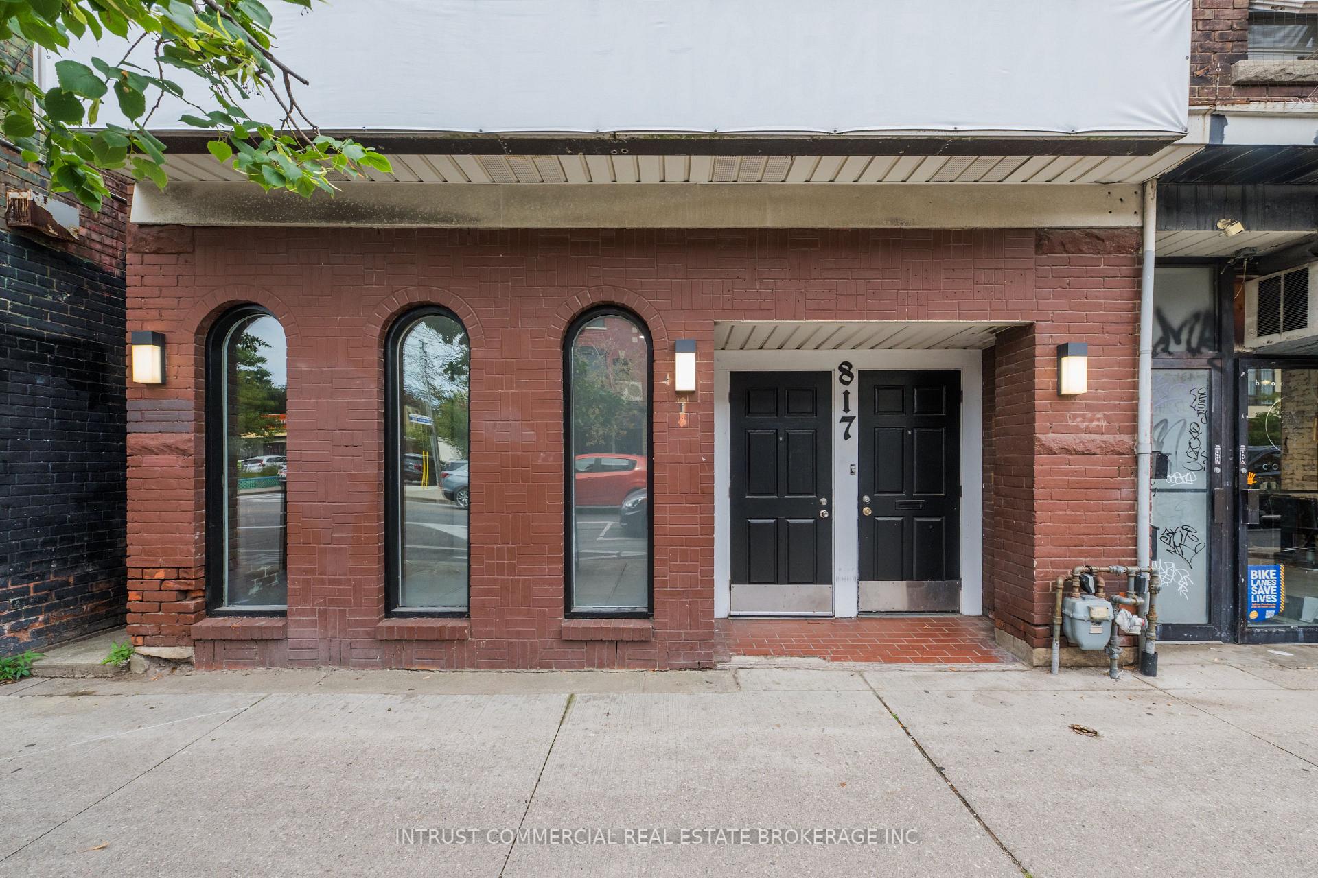 Photo 5 of 817 Bloor Street W, Toronto, Palmerston-Little Italy — HOMEH