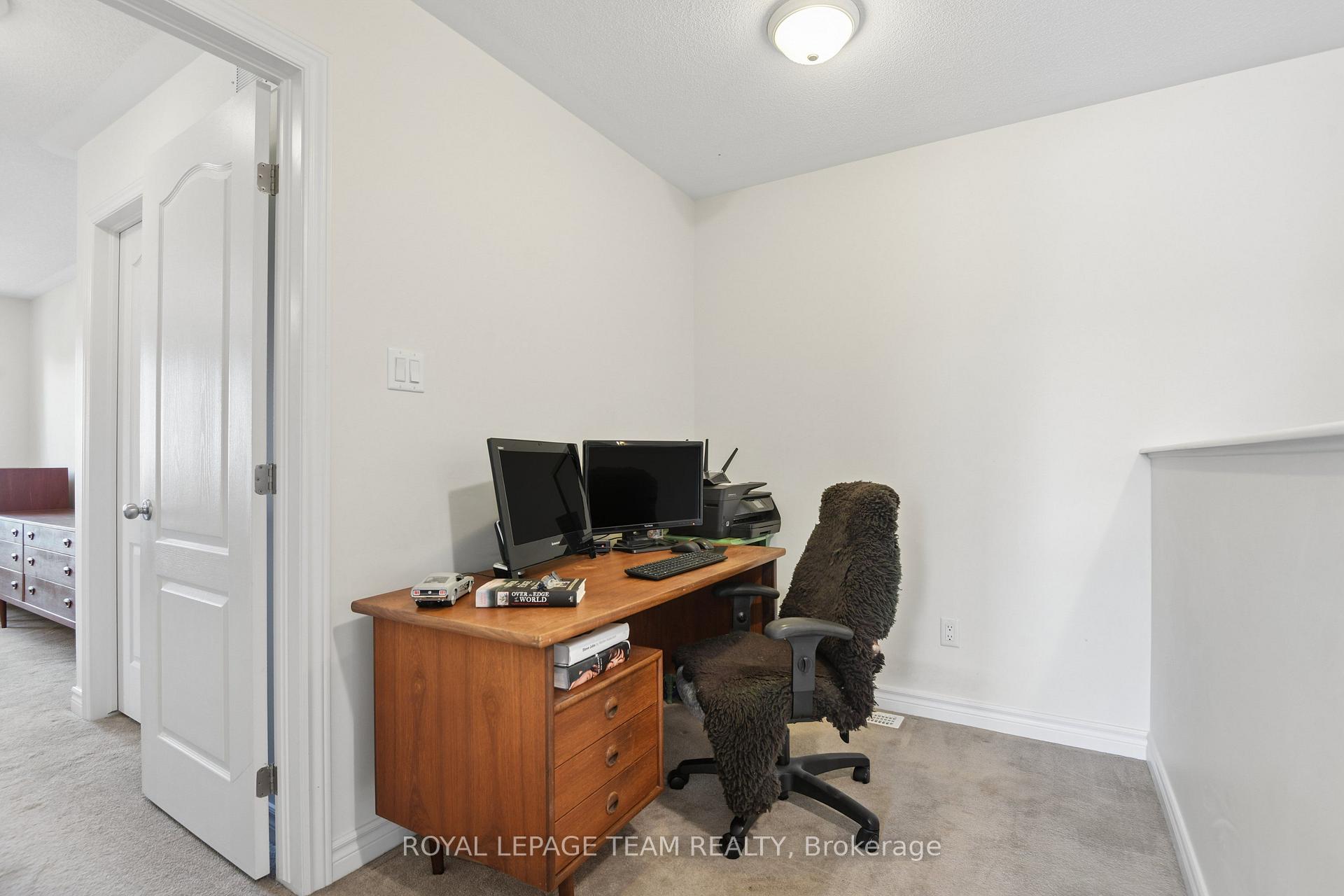 Photo 19 of 1076 Northgraves Crescent, Ottawa, Kanata - Emerald Meadows/Trailwest — HOMEH