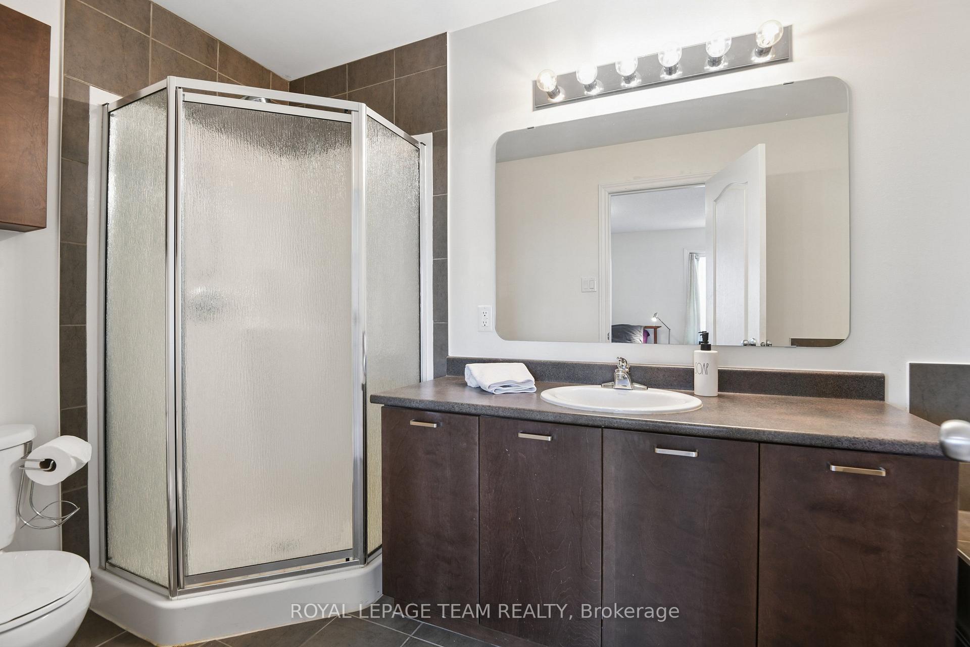 Photo 22 of 1076 Northgraves Crescent, Ottawa, Kanata - Emerald Meadows/Trailwest — HOMEH