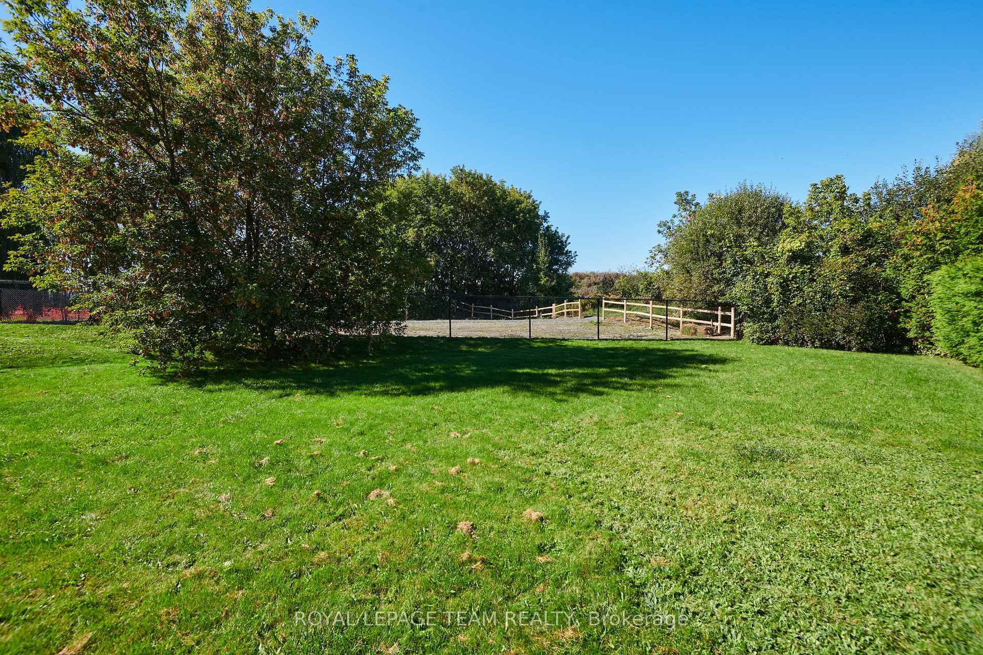Photo 35 of 1076 Northgraves Crescent, Ottawa, Kanata - Emerald Meadows/Trailwest — HOMEH