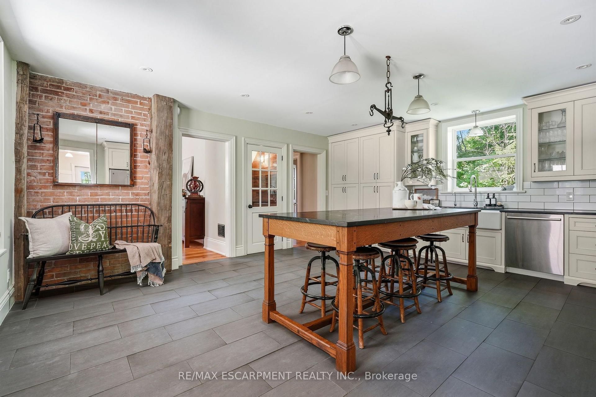 Photo 17 of 5515 Blind Line, Burlington, Rural Burlington — HOMEH