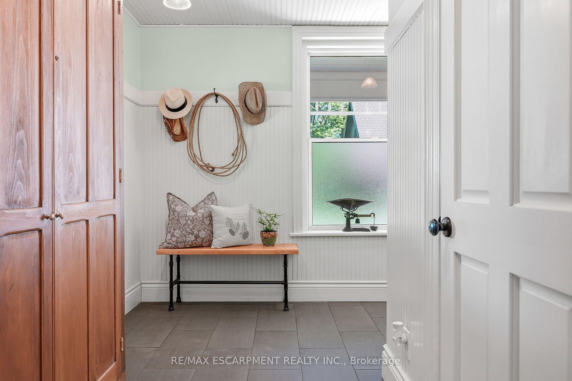 Photo 23 of 5515 Blind Line, Burlington, Rural Burlington — HOMEH