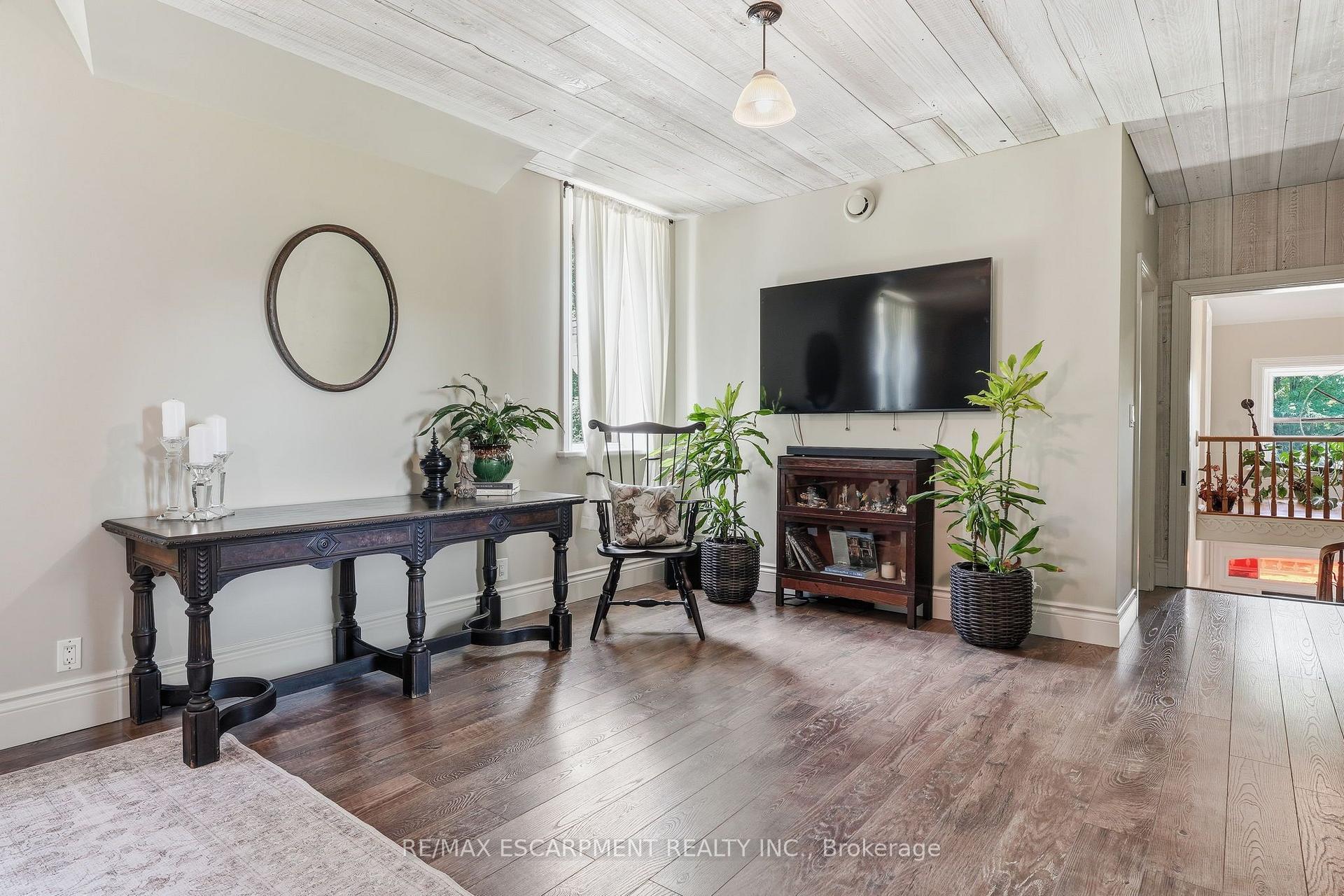 Photo 26 of 5515 Blind Line, Burlington, Rural Burlington — HOMEH