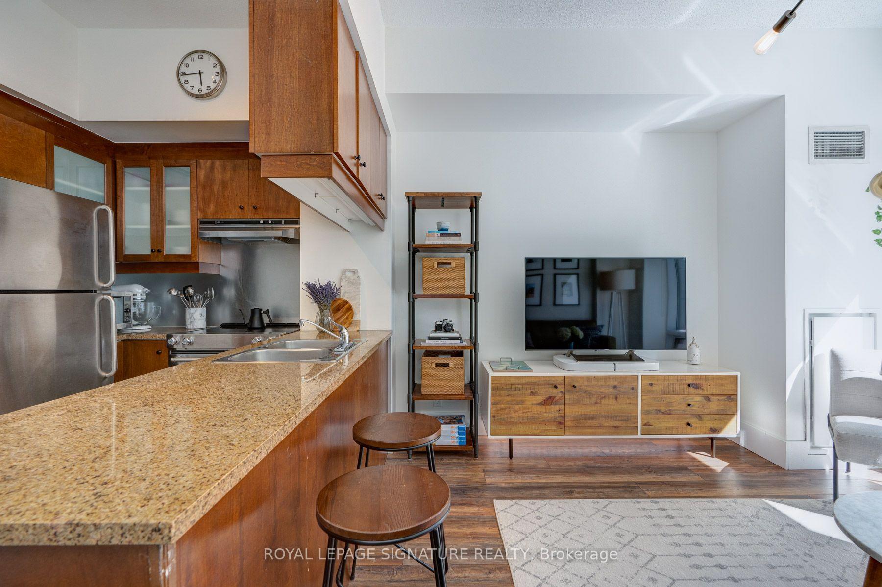 Photo 12 of Unit 208E, 500 Queens Quay W, Toronto, Waterfront Communities — HOMEH
