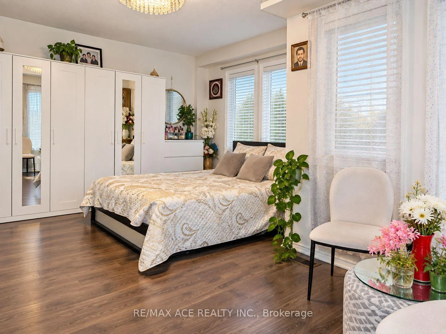 Photo 20 of 932 Audley Road N, Ajax, Central East — HOMEH