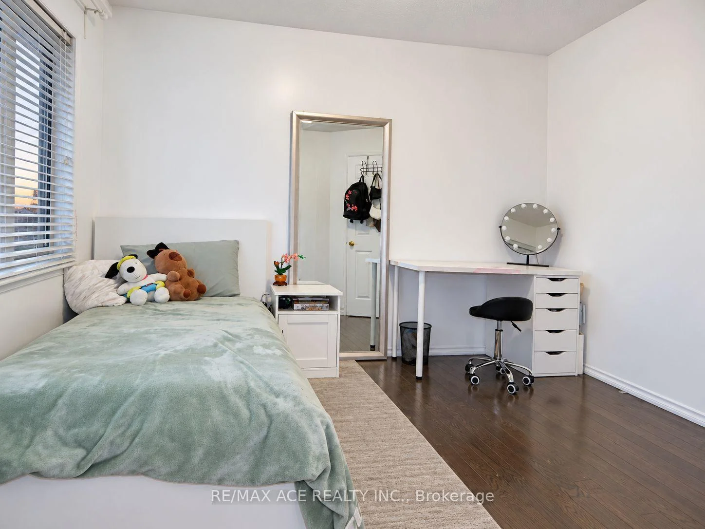 Photo 21 of 932 Audley Road N, Ajax, Central East — HOMEH