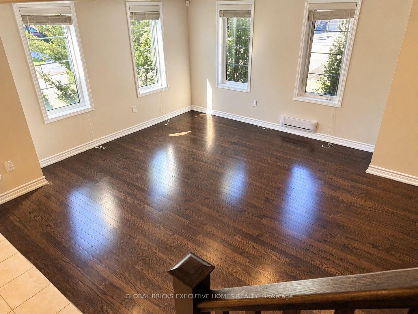 Photo 5 of 296 Ellen Davidson Drive, Oakville, Glenorchy — HOMEH