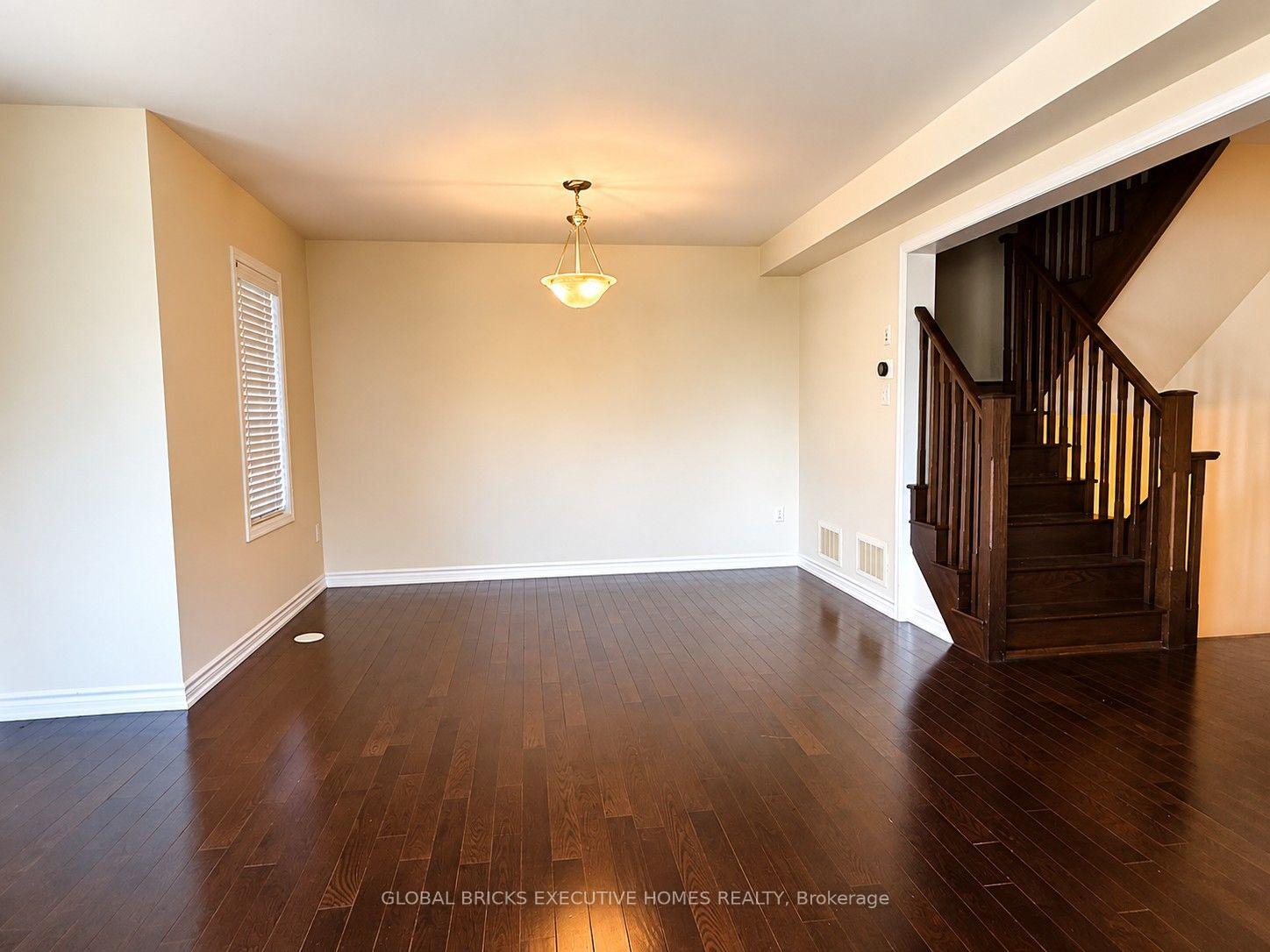 Photo 10 of 296 Ellen Davidson Drive, Oakville, Glenorchy — HOMEH