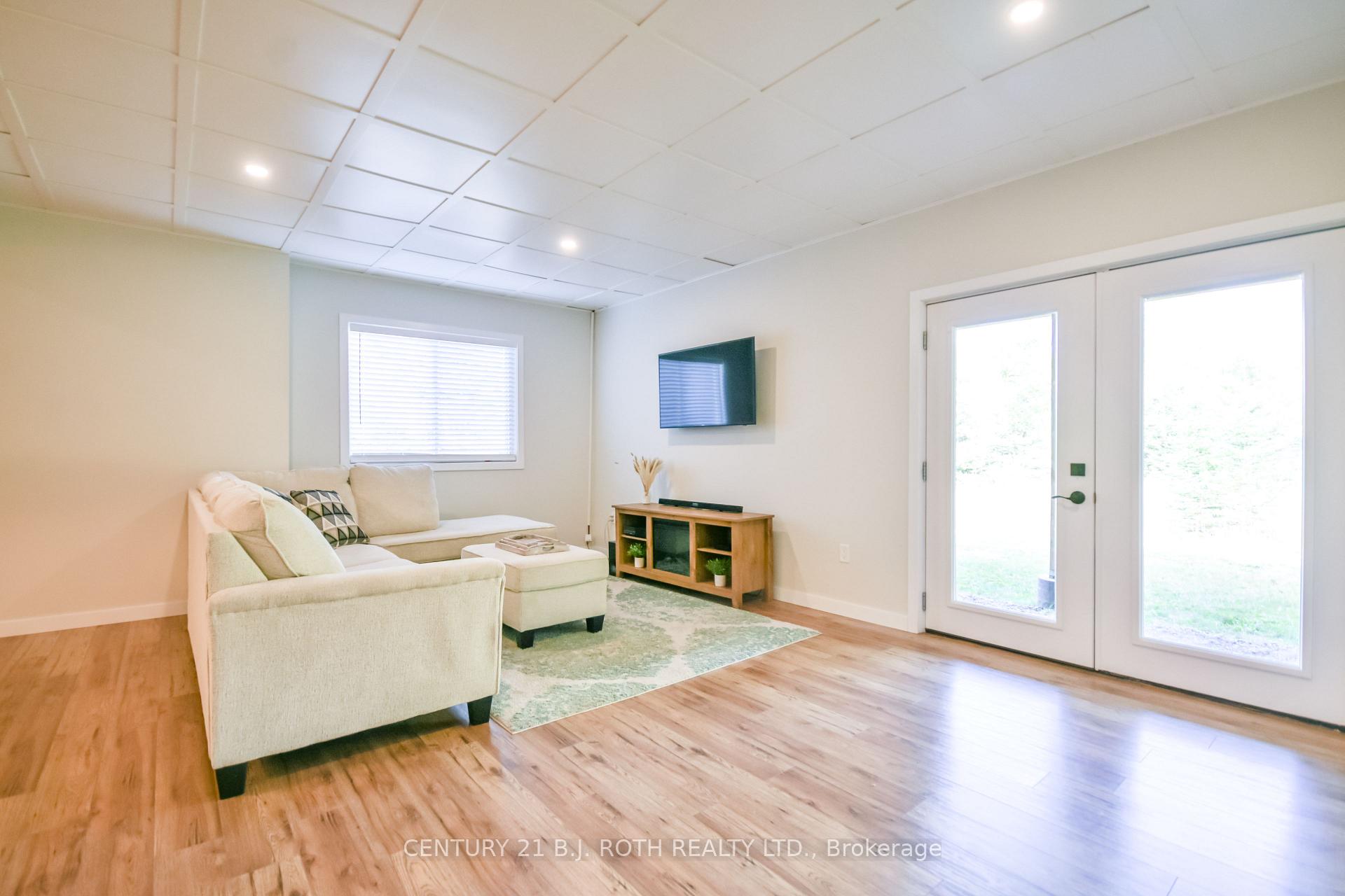 Photo 32 of 1289 Muskoka Road 117, Bracebridge, Macaulay — HOMEH