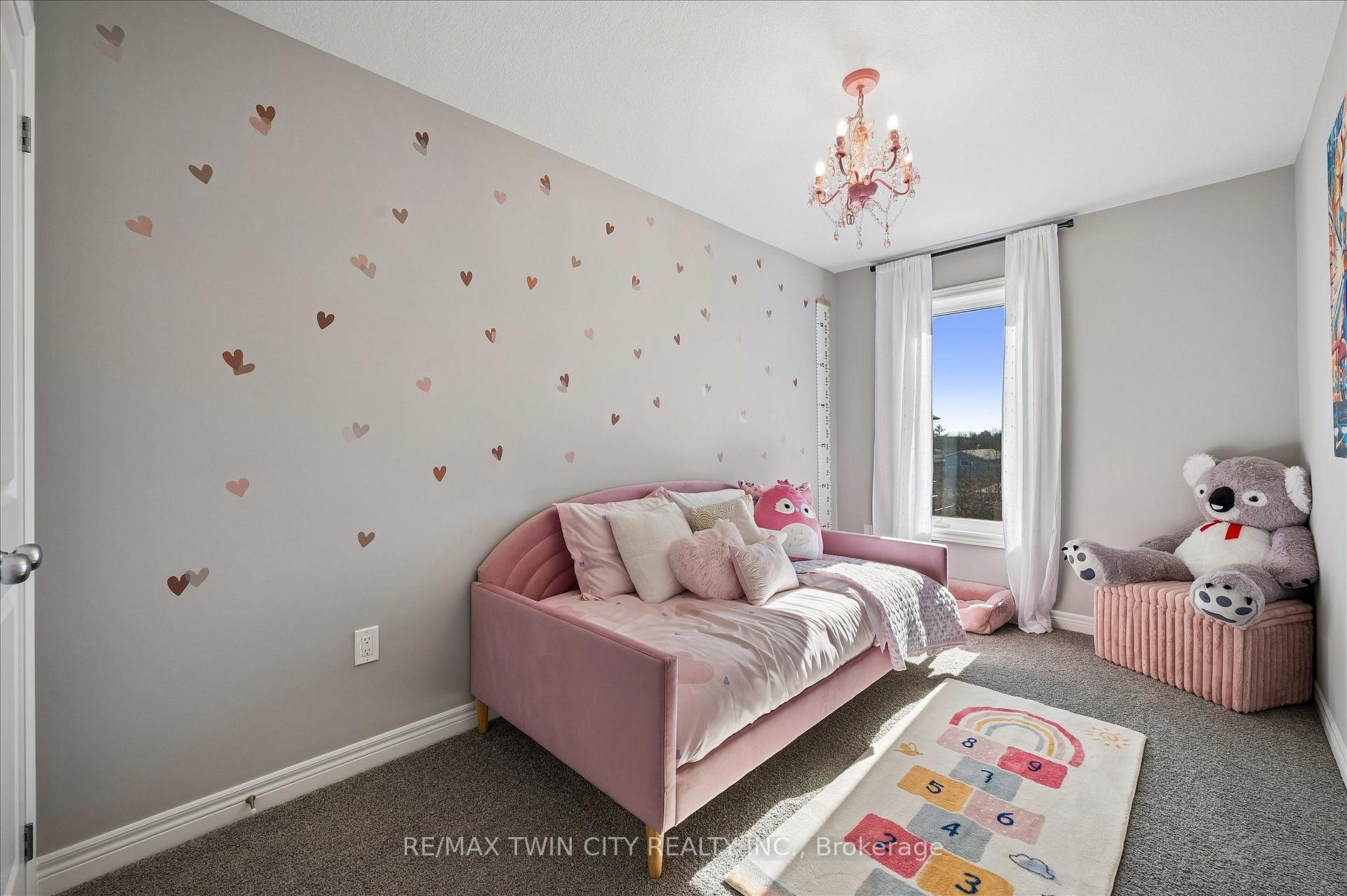 Photo 15 of 23 Sora Lane, Guelph, Grange Road — HOMEH